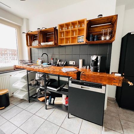 Zentrales Grosszuegiges Apartment Mit Dachterrasse! Bochum Luaran gambar