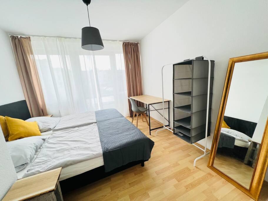 Zentrales Grosszuegiges Apartment Mit Dachterrasse! Bochum Luaran gambar